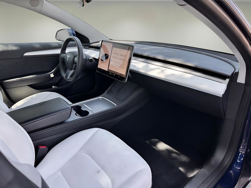 Used 2023 Tesla Model 3 Standard Range RWD image 22