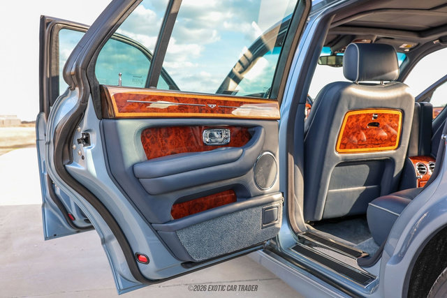 Used 2006 Bentley Arnage R RWD image 21