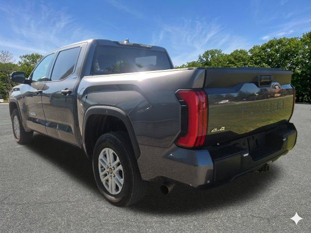 Used 2023 Toyota Tundra SR5 w/ SR5 Convenience Package AWD/4WD image 11