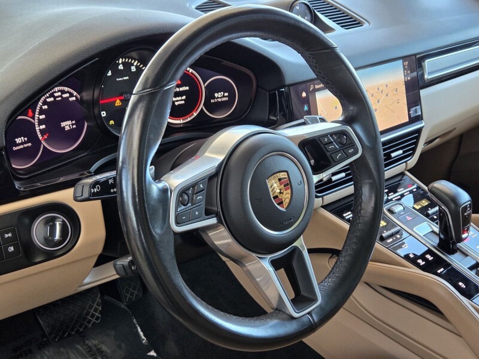 Used 2022 Porsche Cayenne Platinum Edition AWD/4WD image 25