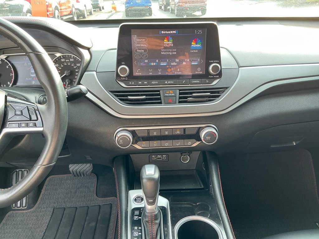 Used 2024 Nissan Altima 2.5 SR image 22