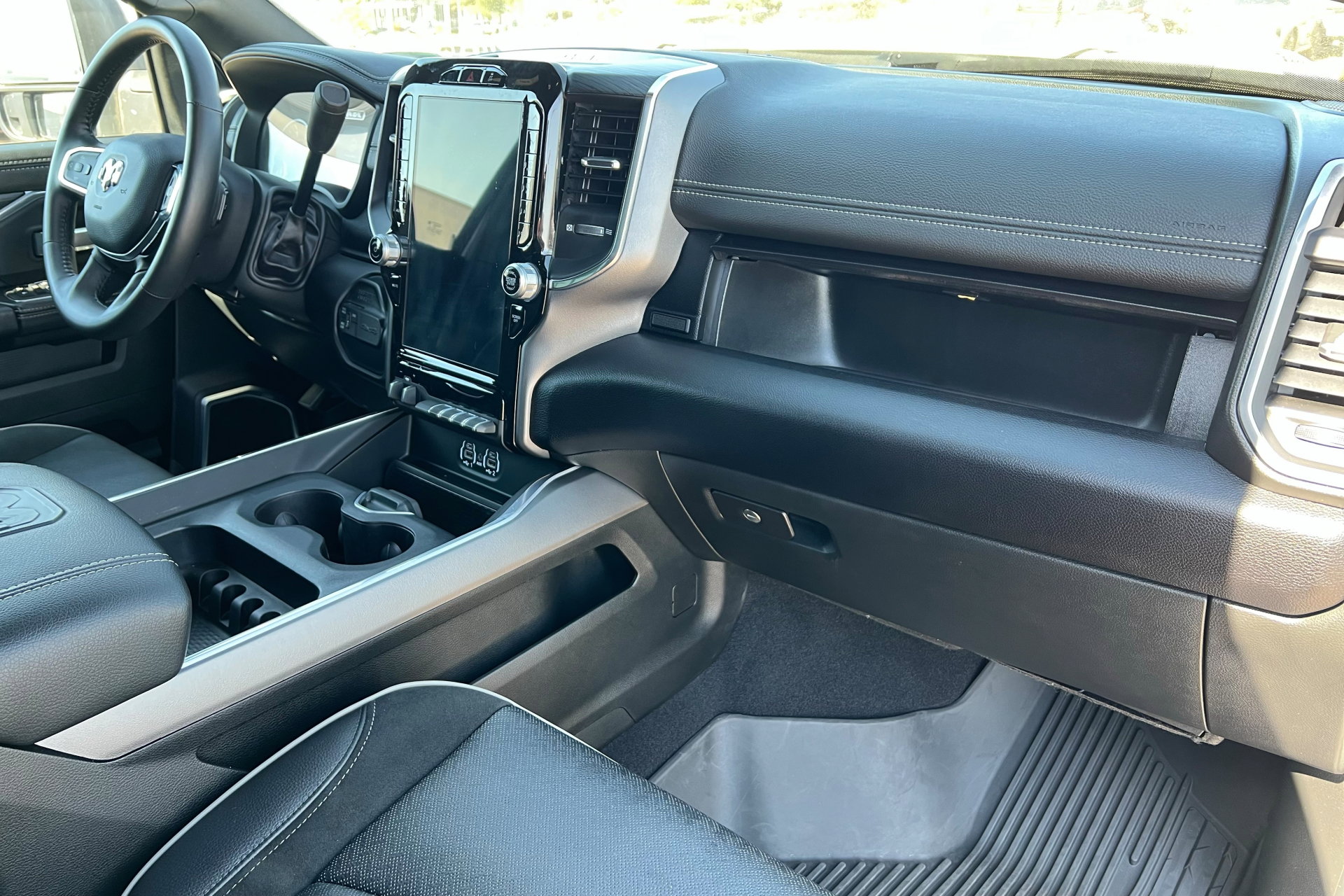 Certified 2024 RAM 3500 Laramie w/ Night Edition image 23