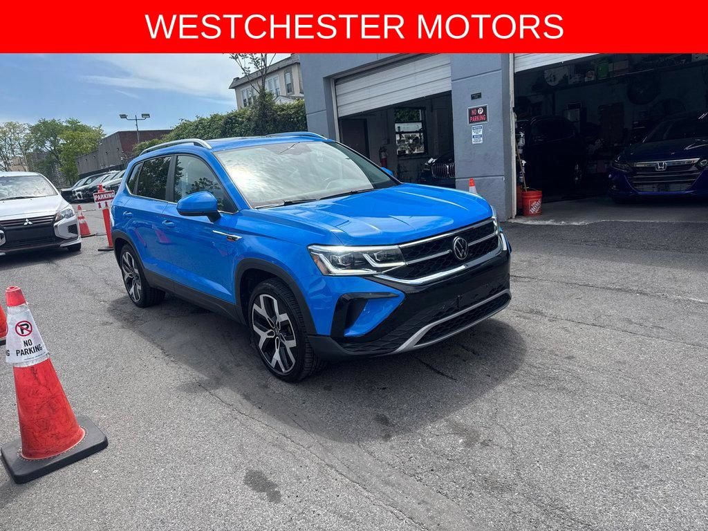 Used 2023 Volkswagen Taos SEL AWD/4WD image 3