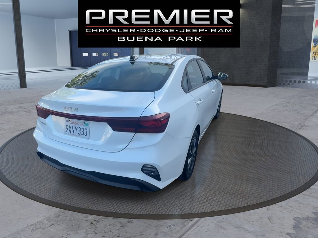 Used 2024 Kia Forte LXS w/ LXS Technology Package image 7