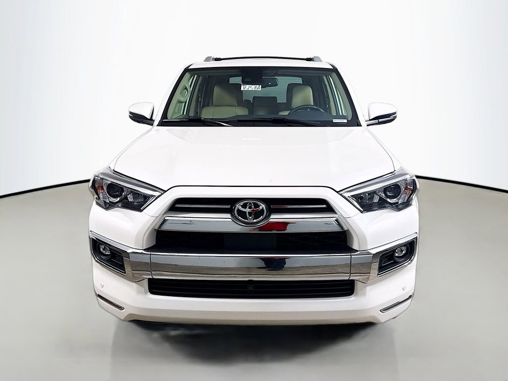Used 2022 Toyota 4Runner Limited AWD/4WD image 2