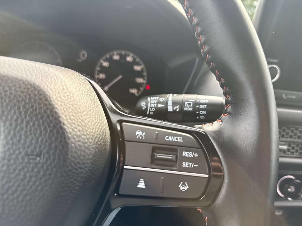 Certified 2025 Honda HR-V Sport image 25