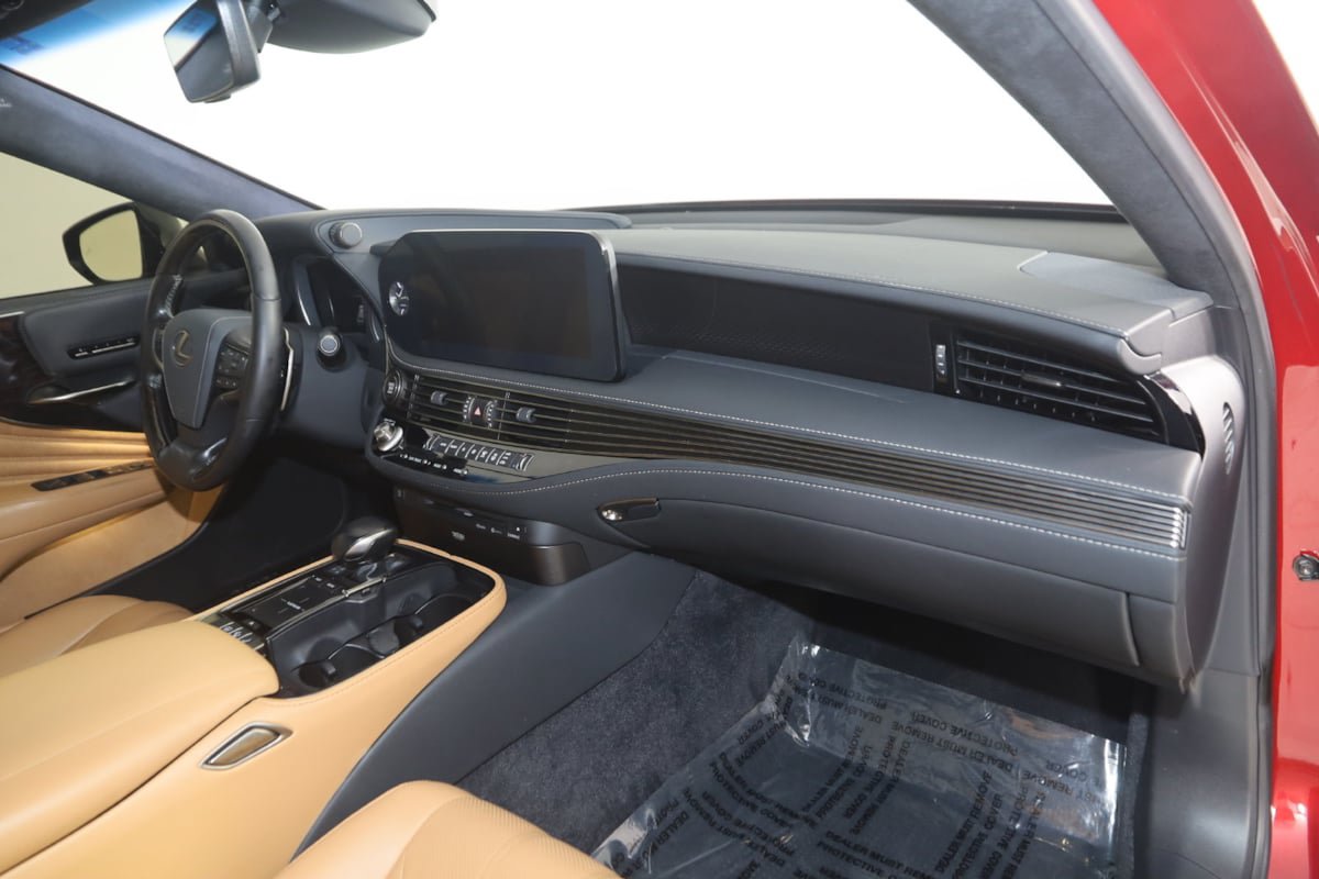 Used 2022 Lexus LS 500 AWD w/ Interior Upgrade Package image 41