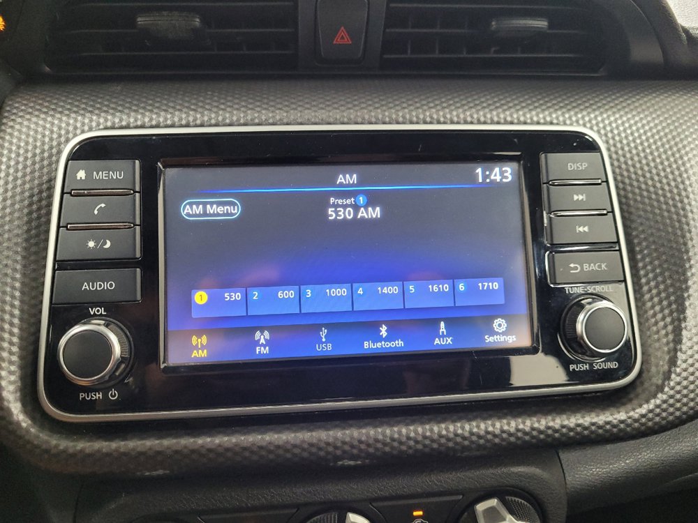 Used 2019 Nissan Kicks S FWD image 25