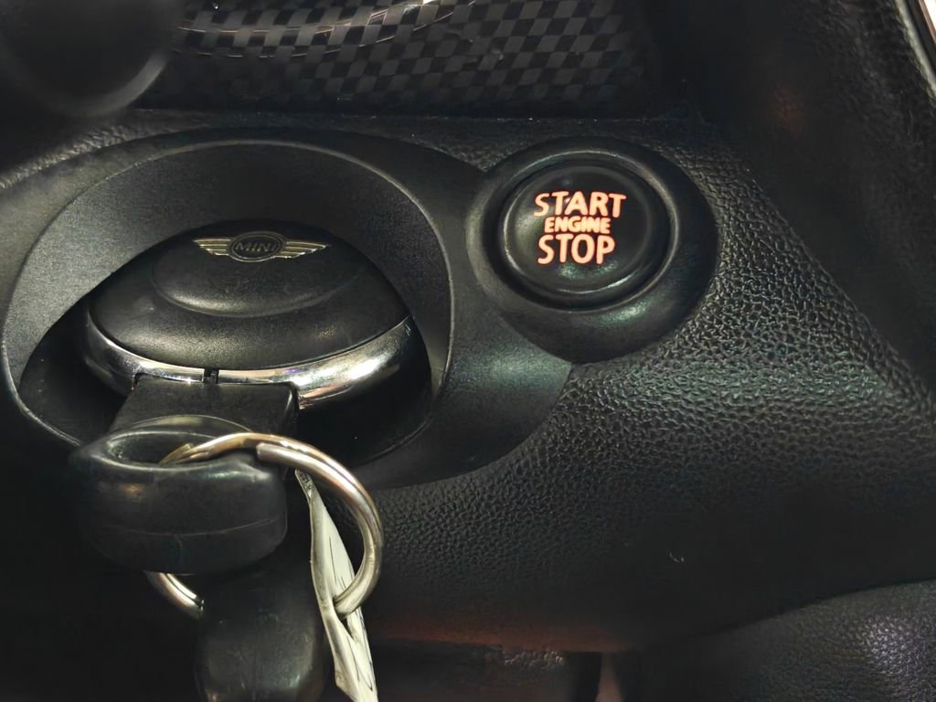 Used 2012 MINI Cooper S image 13