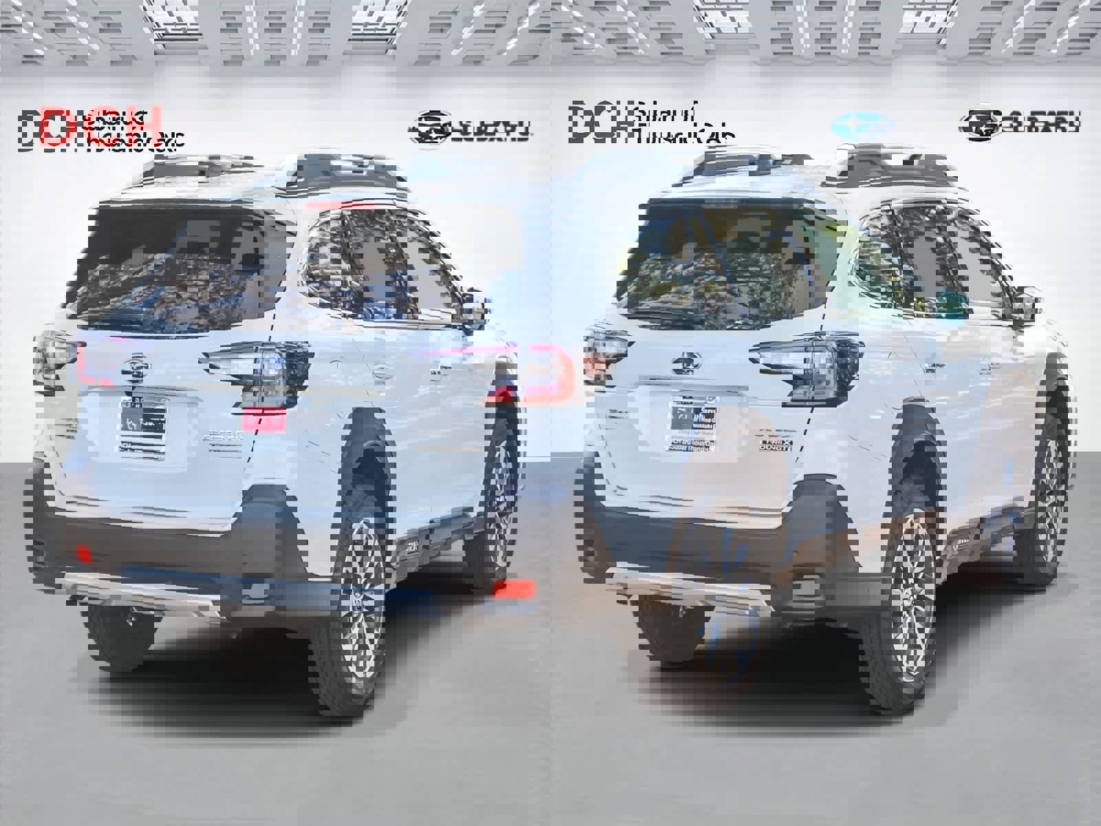 New 2025 Subaru Outback Touring XT image 4