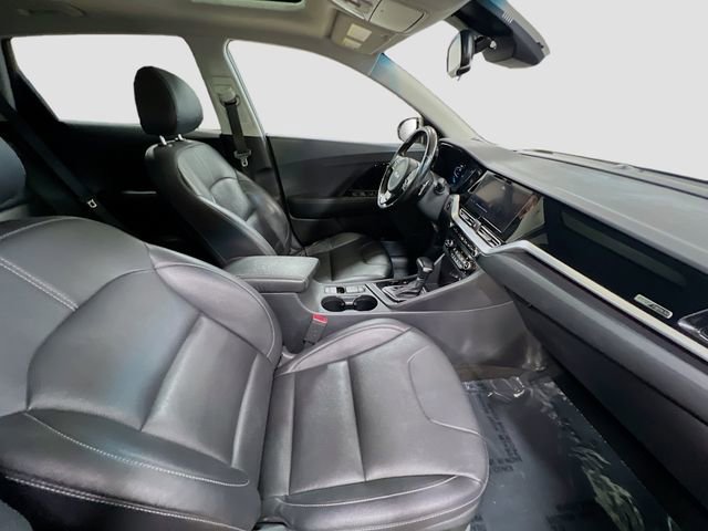 Used 2022 Kia Niro EX Premium image 29