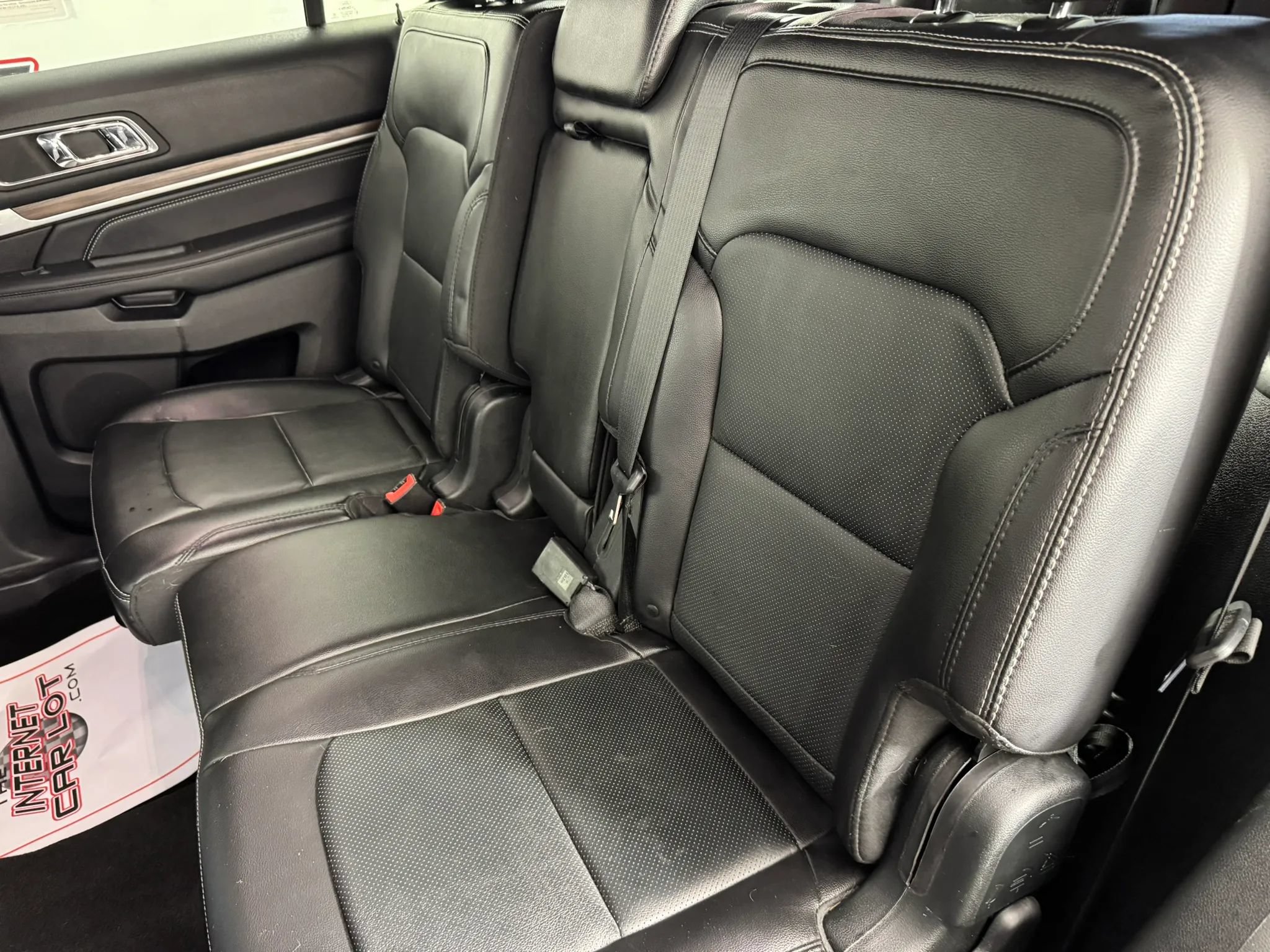 Used 2019 Ford Explorer Limited w/ Class III Trailer Tow Package AWD/4WD image 37