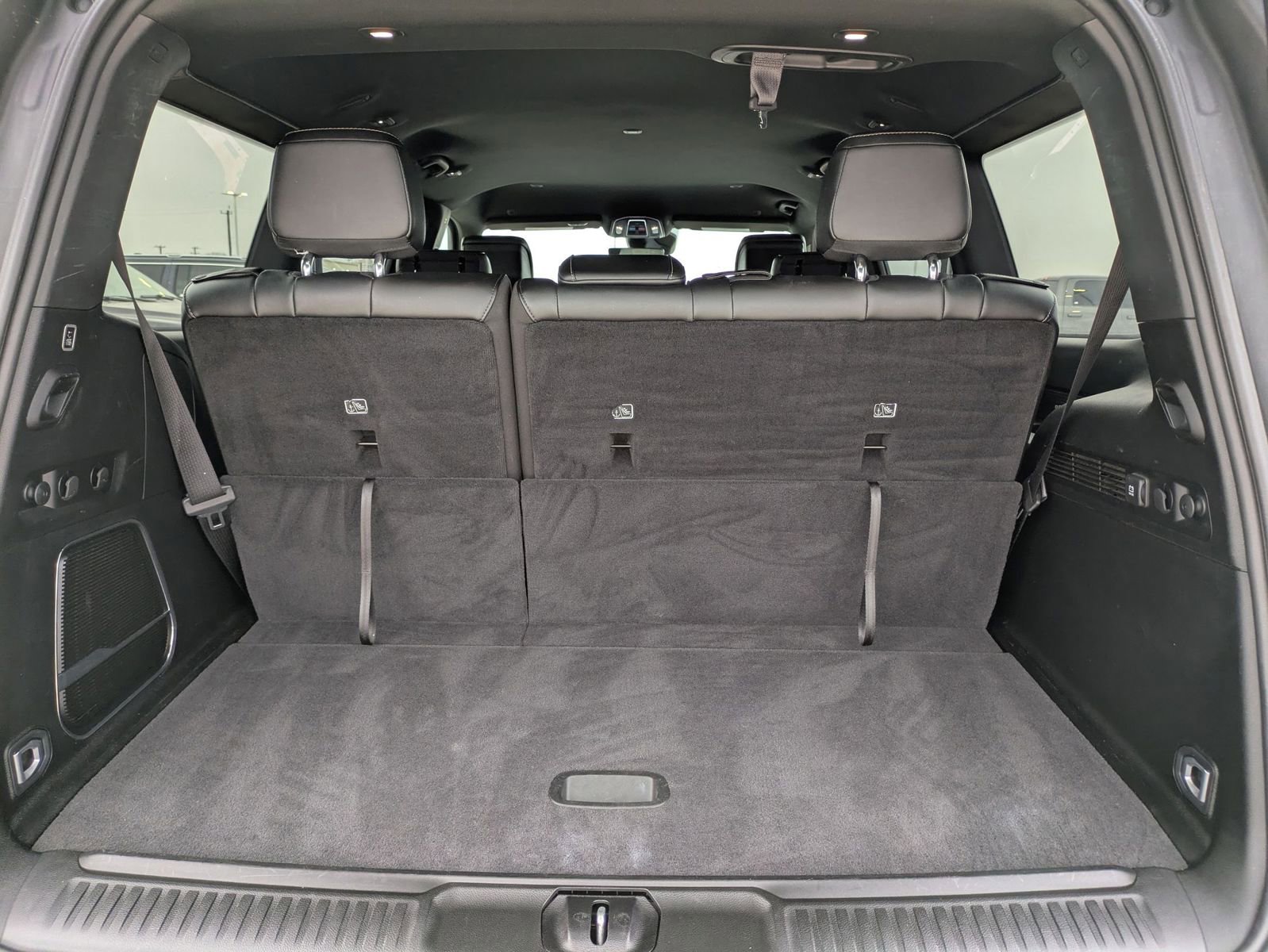 Used 2024 Jeep Wagoneer Series II w/ Flexible Seating Group image 24