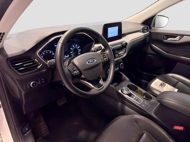 Used 2021 Ford Escape SEL image 8