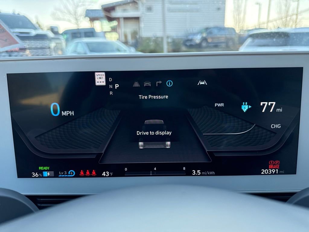 Used 2024 Hyundai Ioniq 5 Limited image 17