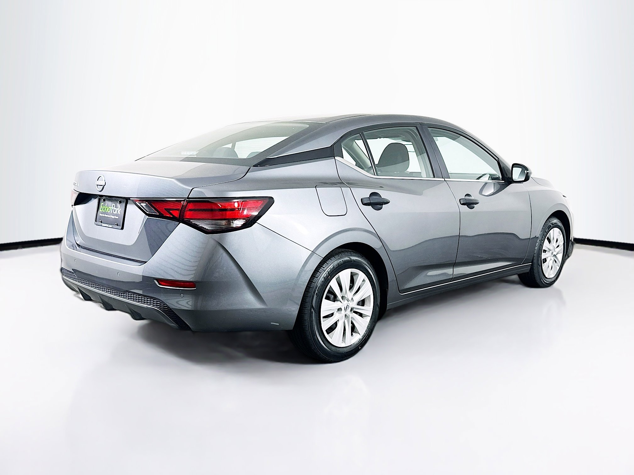 Used 2025 Nissan Sentra S image 9