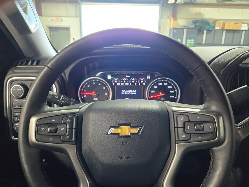 Used 2022 Chevrolet Silverado 3500 LTZ w/ LTZ Plus Package image 35