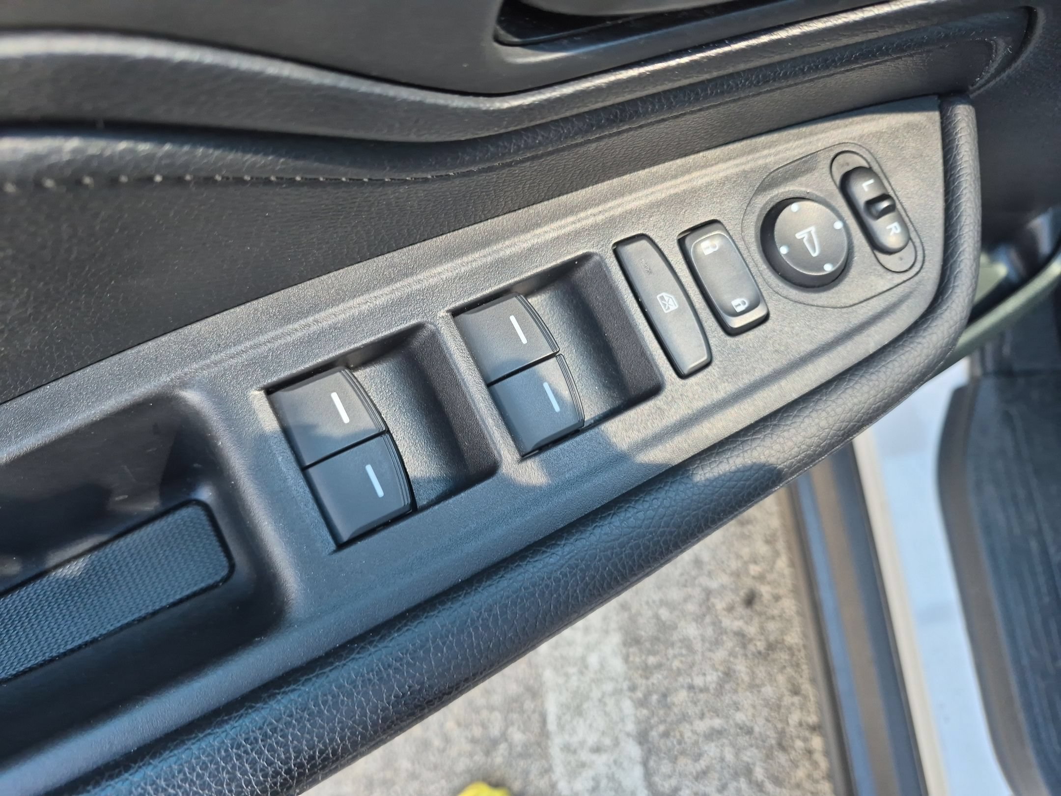 Certified 2025 Honda Odyssey EX-L image 11
