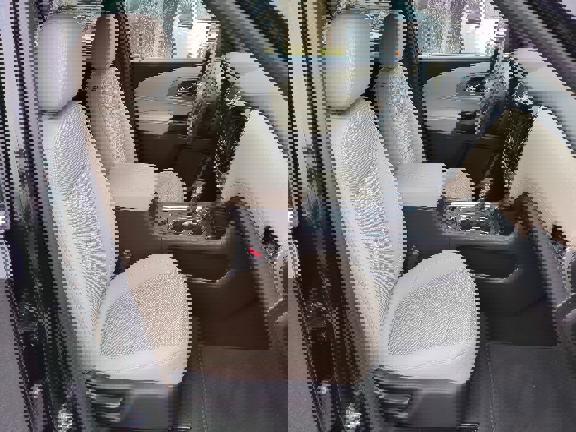 Certified 2023 Chevrolet Traverse LS w/ Safety Package image 27