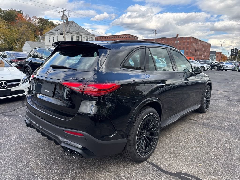 New 2026 Mercedes-Benz GLC 43 AMG 4MATIC image 10