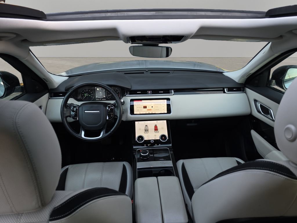 Used 2019 Land Rover Range Rover Velar S image 22
