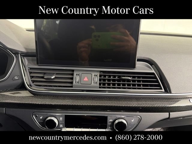 Used 2024 Audi SQ5 Prestige w/ Prestige Package AWD/4WD image 23