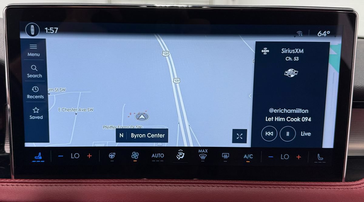 Used 2023 Lincoln Corsair Reserve w/ Equipment Group 201A AWD/4WD image 23