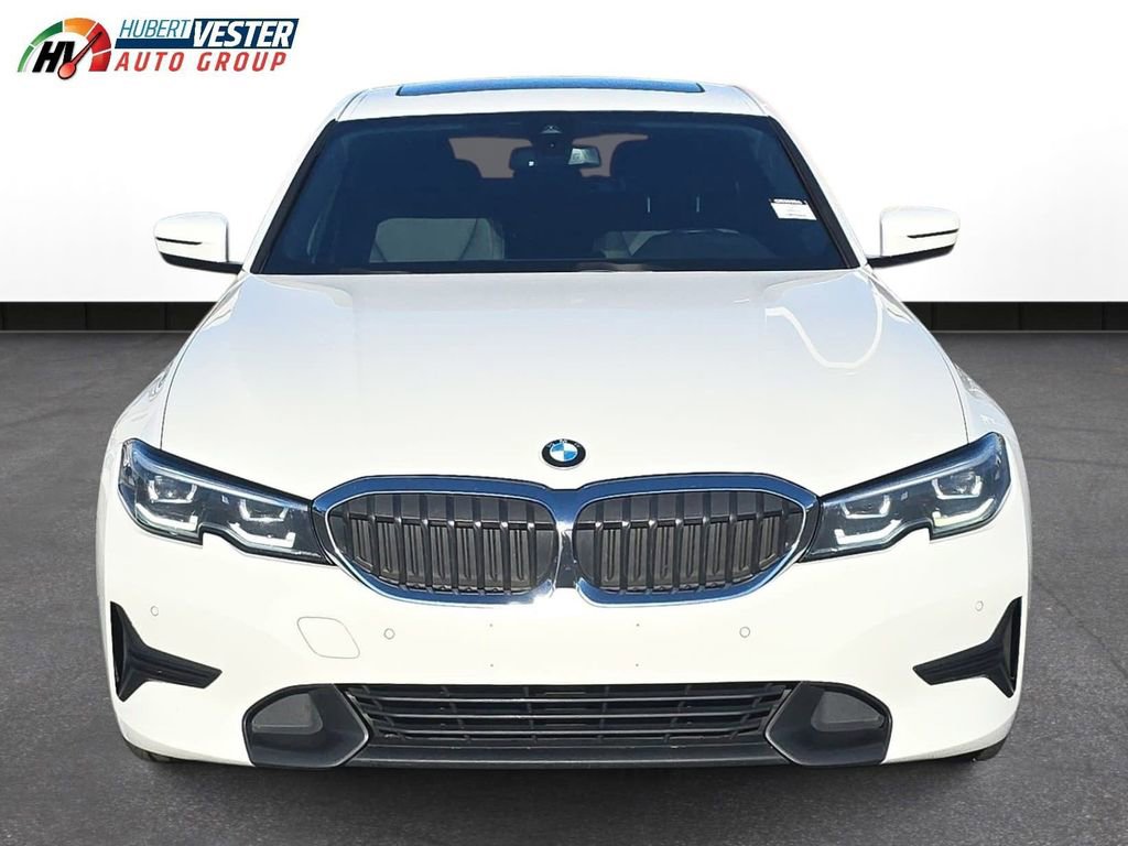 Used 2021 BMW 330i Sedan w/ Convenience Package image 3