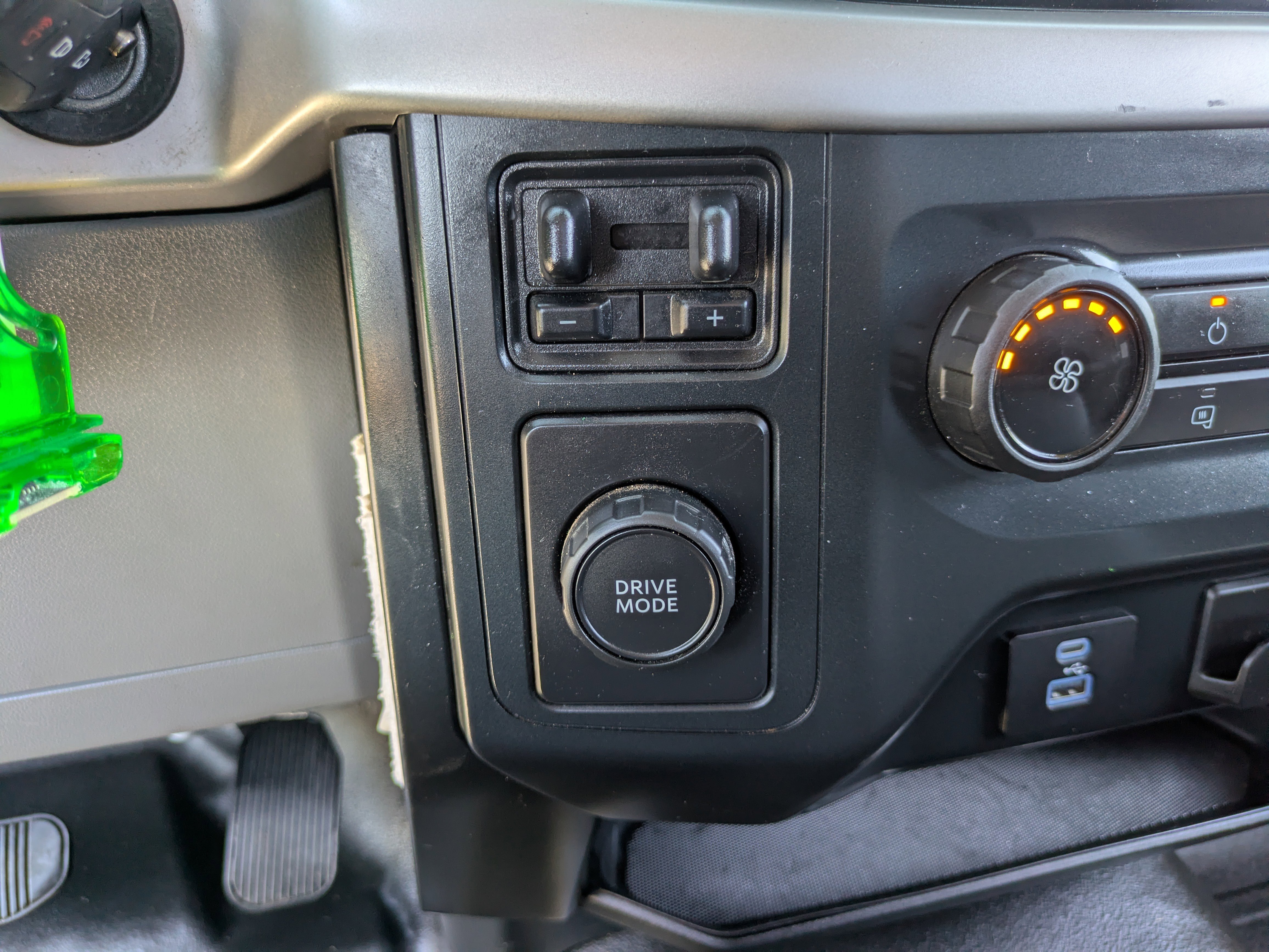 Used 2022 Ford F150 XL w/ Equipment Group 101A High image 22