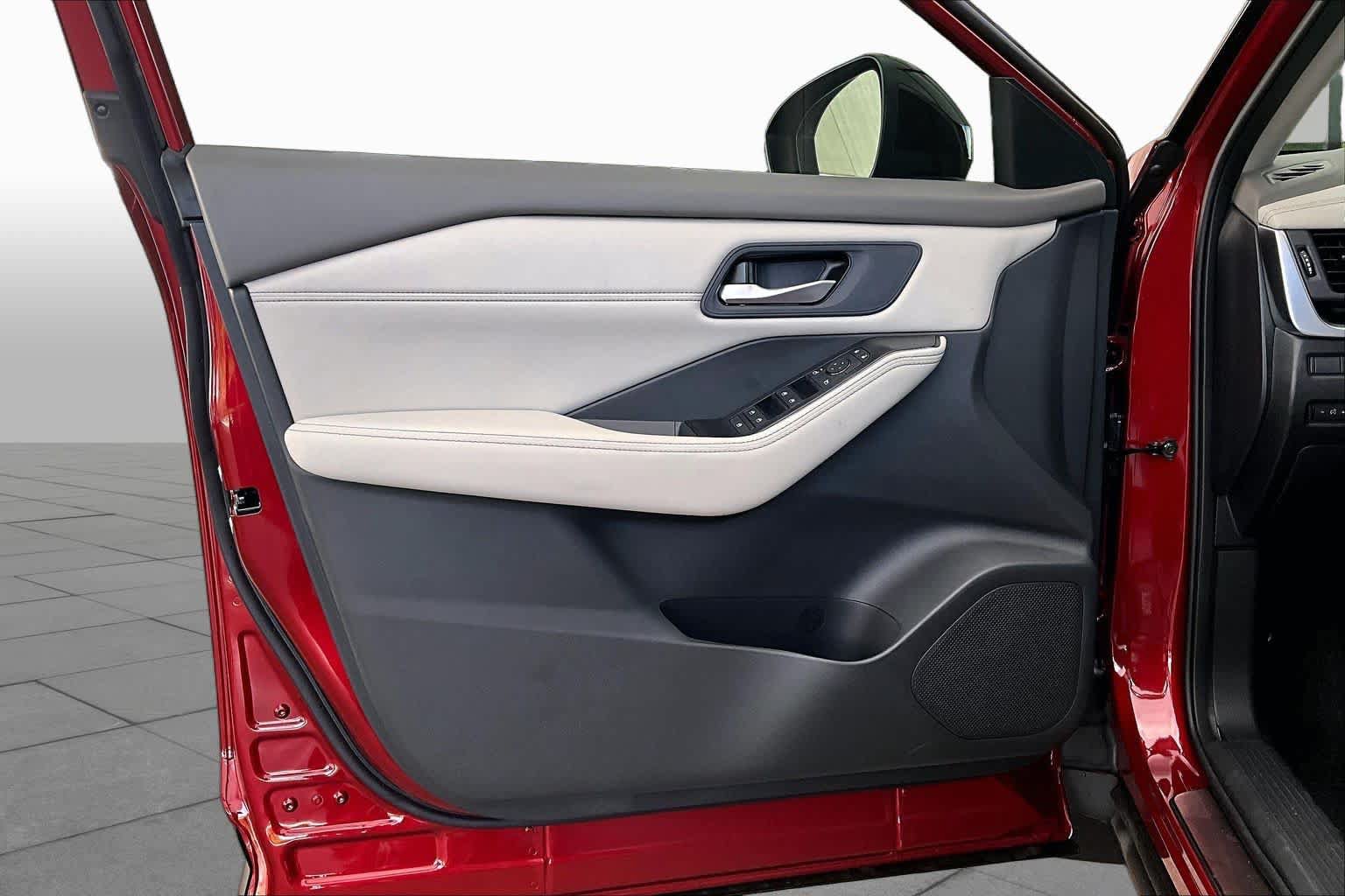 New 2026 Nissan Rogue Dark Armor FWD image 13
