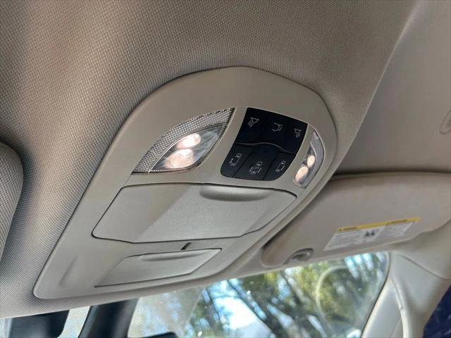 Certified 2020 Chrysler Pacifica Touring w/ Advanced Safetytec Group FWD image 30