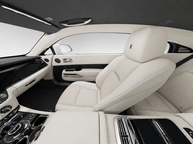 Used 2015 Rolls-Royce Wraith RWD image 16