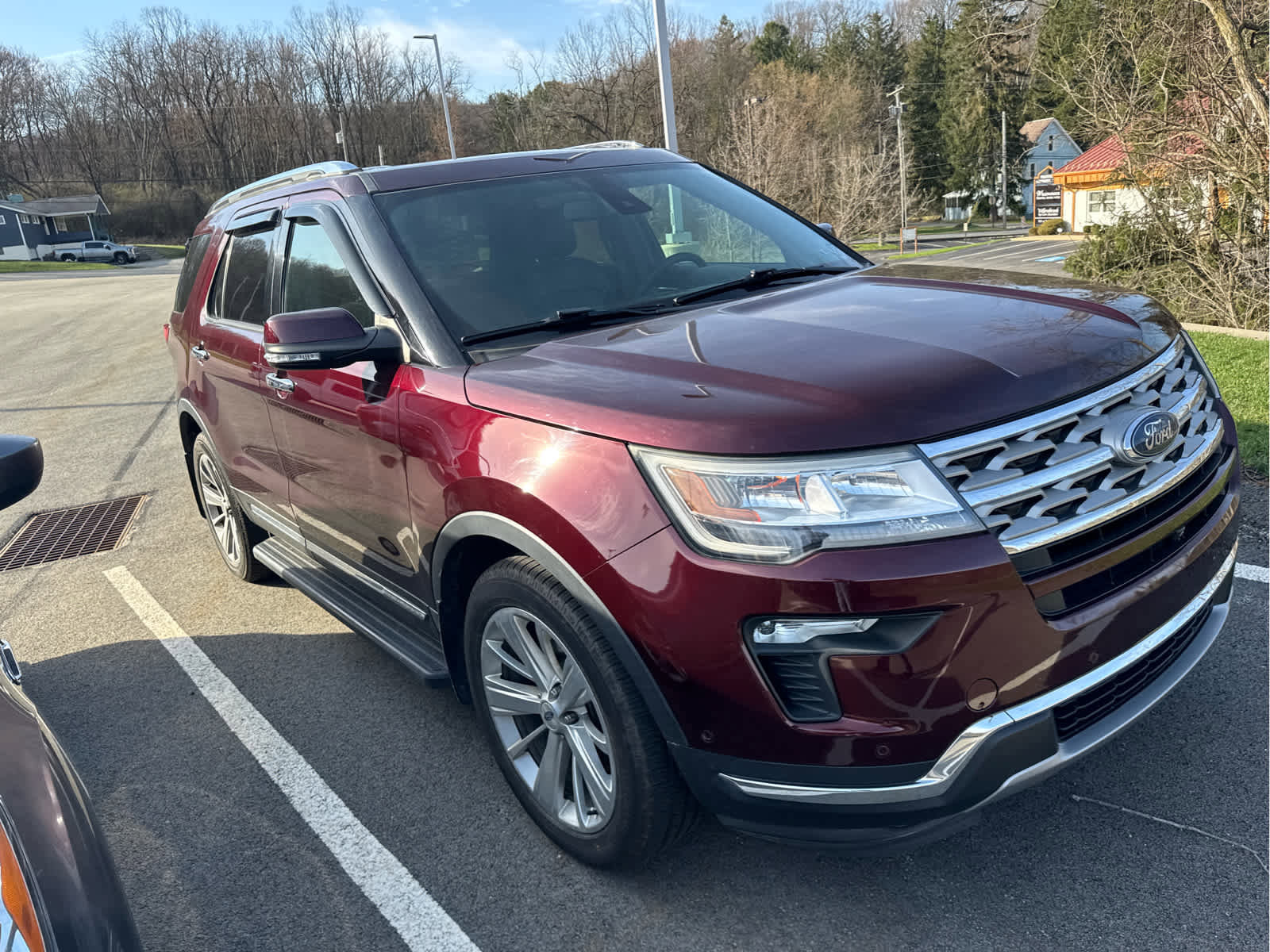 Used 2018 Ford Explorer Limited w/ Equipment Group 301A image 3