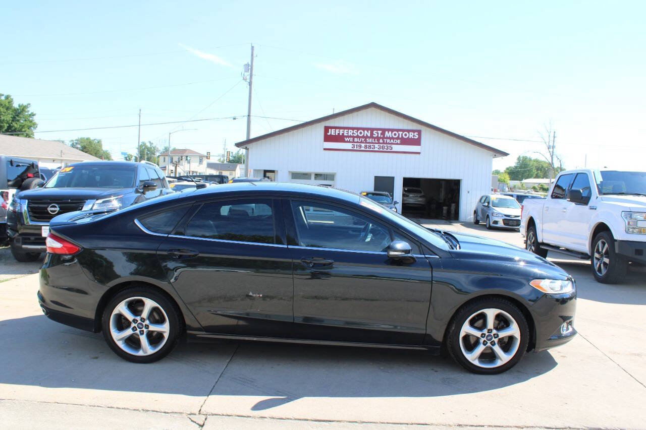 Used 2015 Ford Fusion SE w/ Equipment Group 201A FWD image 1
