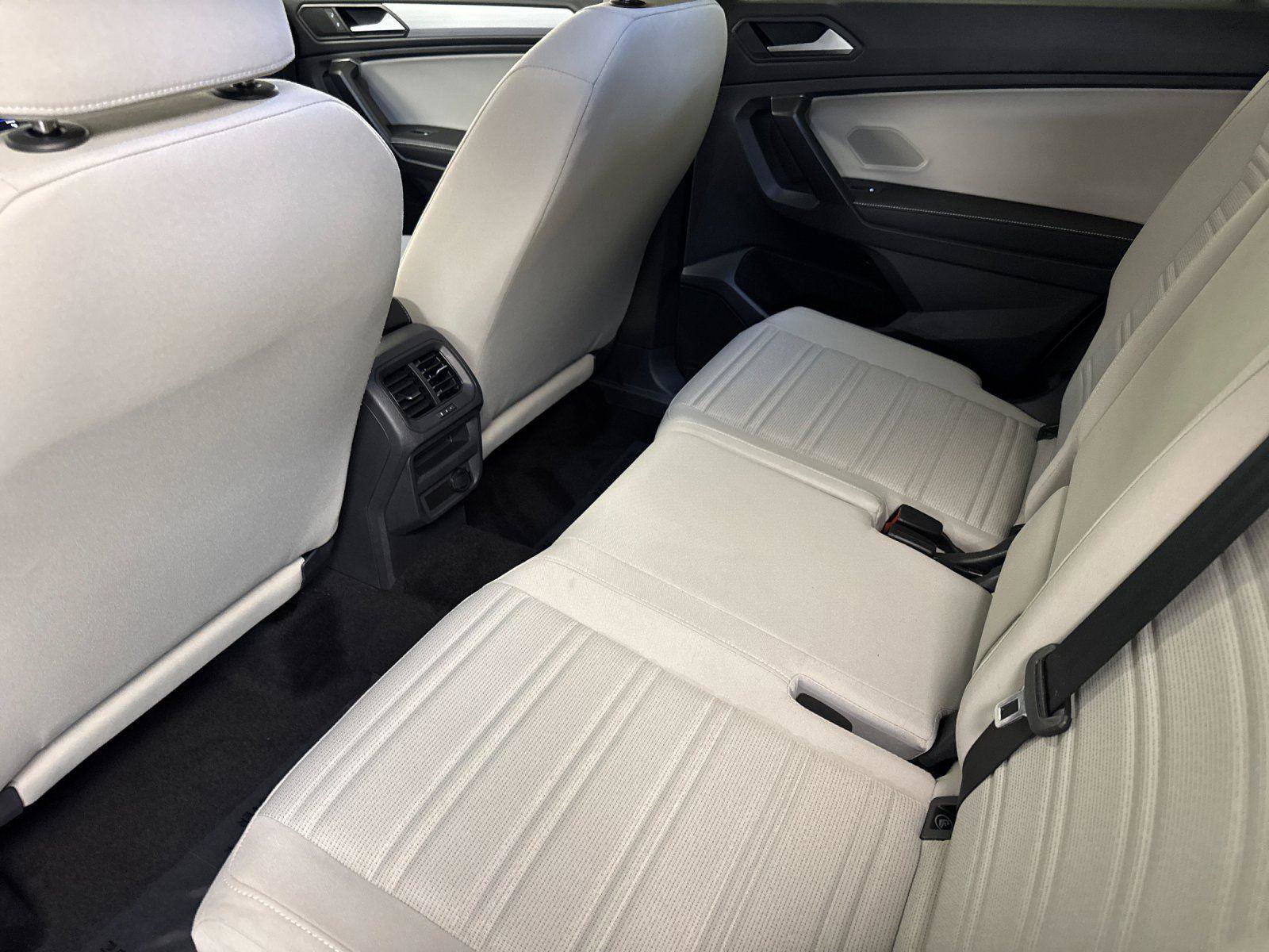 Used 2023 Volkswagen Tiguan S FWD image 11