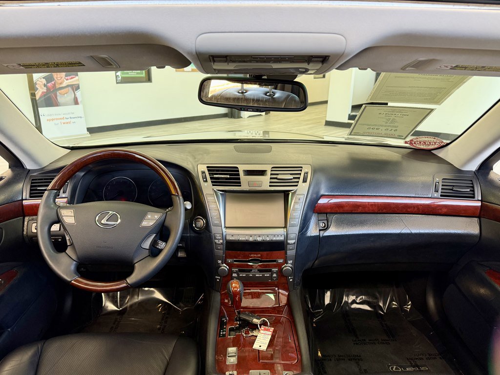 Used 2007 Lexus LS 460 RWD image 10