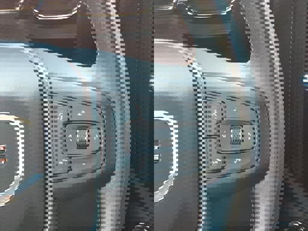 Used 2021 GMC Sierra 1500 AT4 w/ AT4 Premium Package image 11