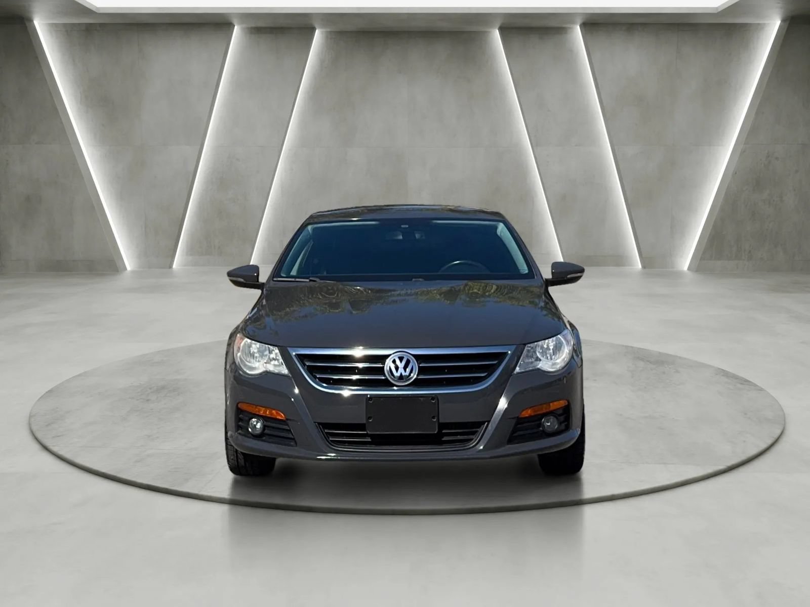 Used 2012 Volkswagen CC Lux Limited FWD image 9