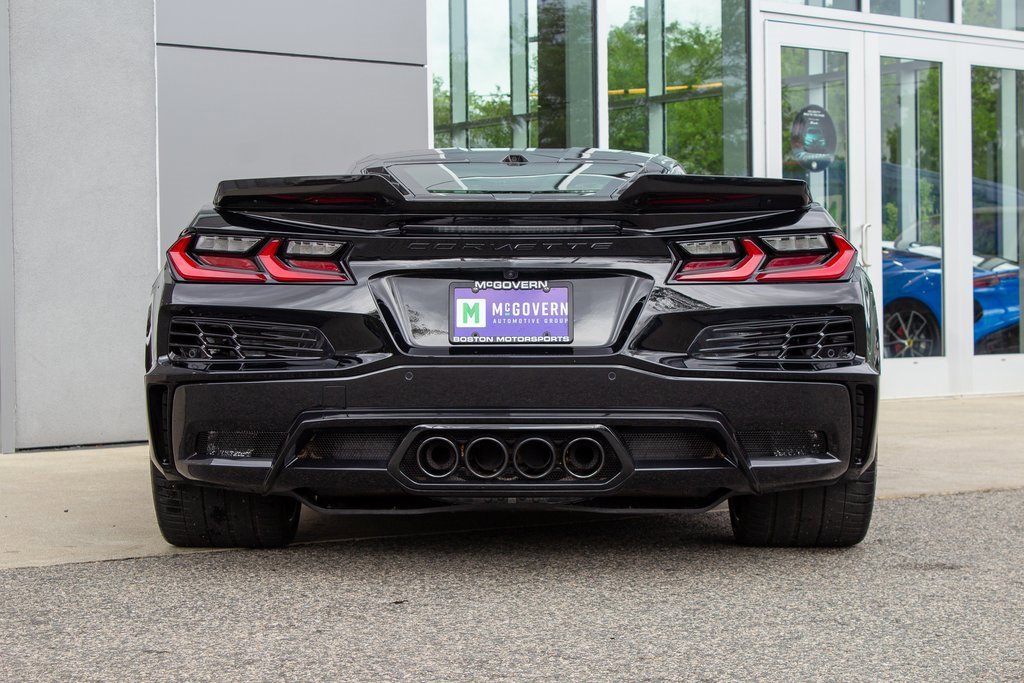 Used 2025 Chevrolet Corvette Z06 w/ Battery Protection Package image 8