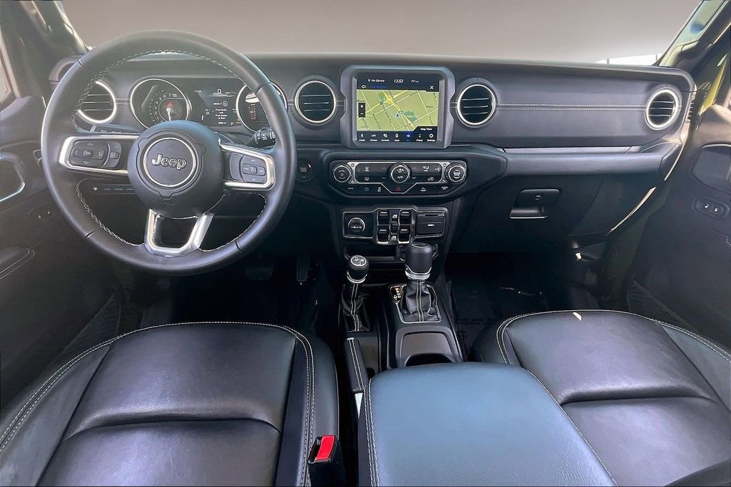 Used 2022 Jeep Wrangler Unlimited Sahara AWD/4WD image 7