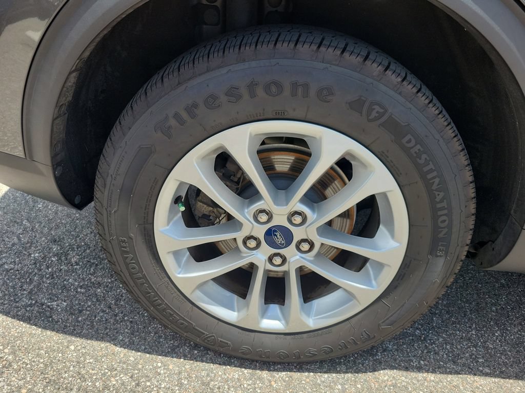 Used 2020 Ford Escape SE AWD/4WD image 6