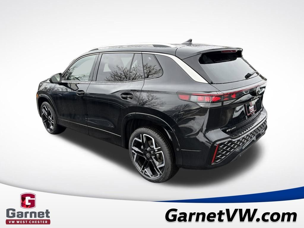 New 2026 Volkswagen Tiguan SEL R-Line image 3