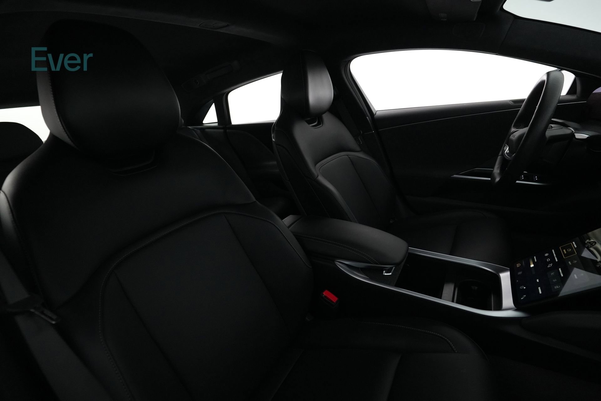 Used 2023 Lucid Air Pure AWD/4WD image 4