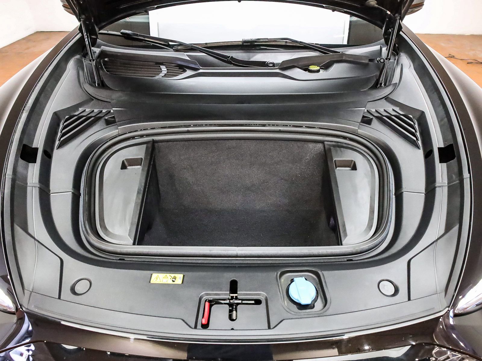 Used 2023 Audi RS e-tron GT AWD/4WD image 35