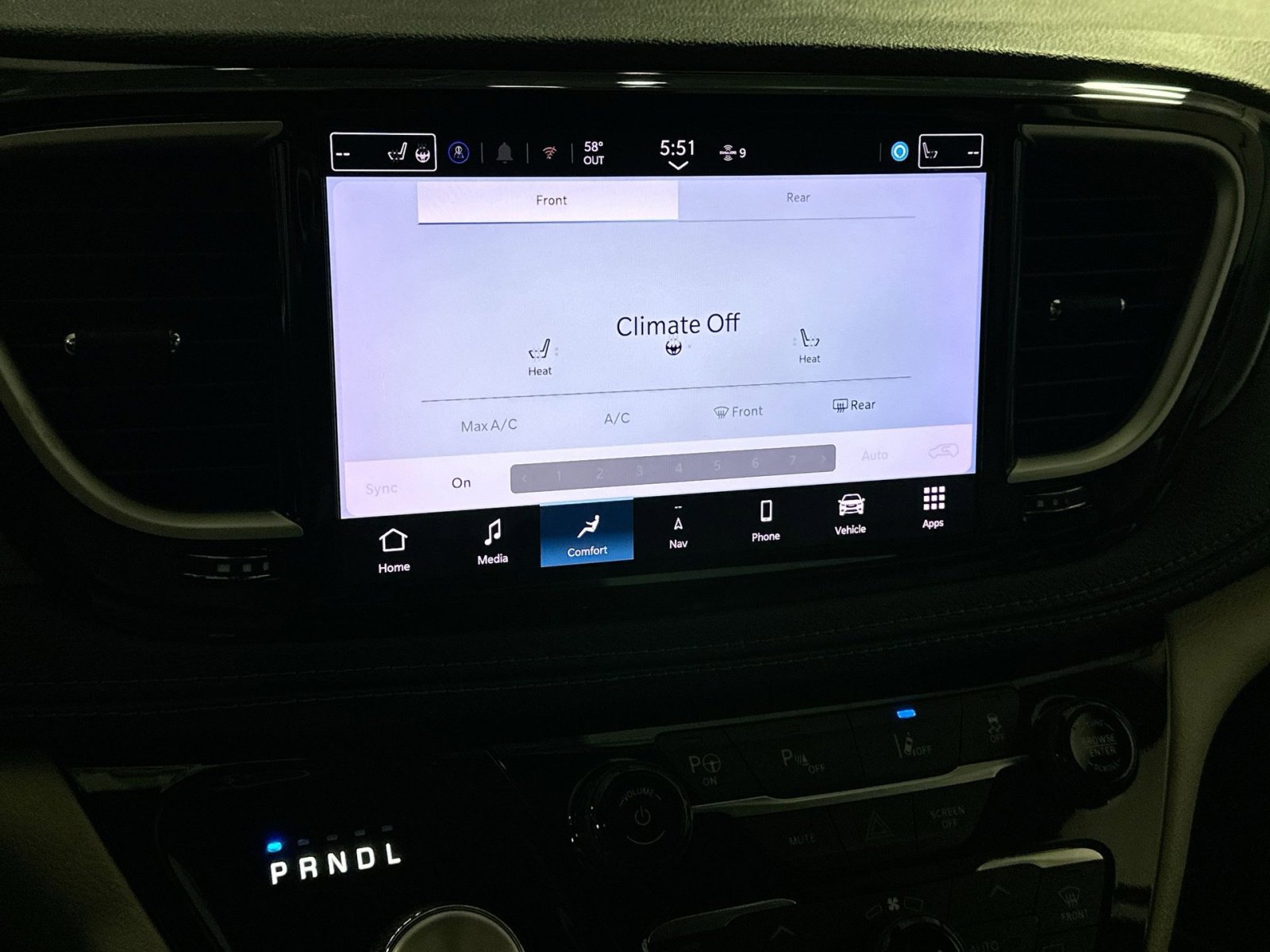 Used 2021 Chrysler Pacifica Touring-L image 26