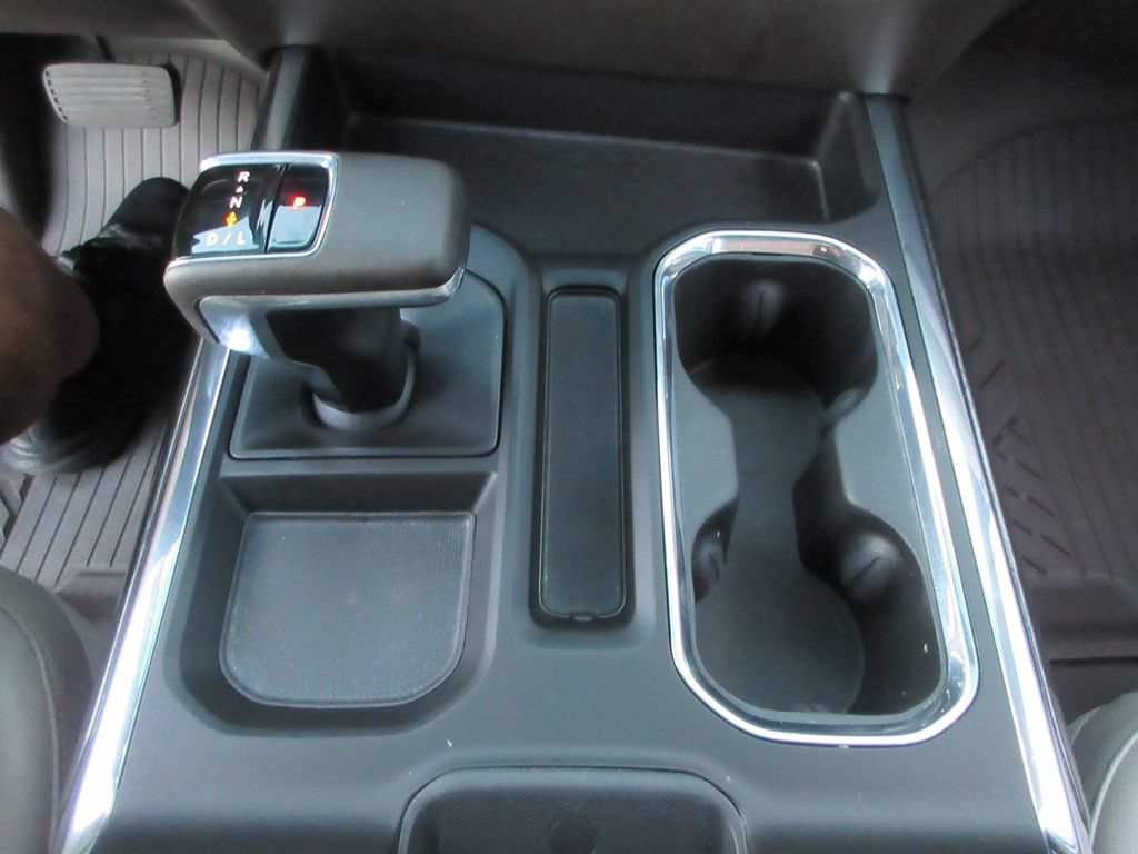 Certified 2024 Chevrolet Silverado 1500 LTZ AWD/4WD image 34