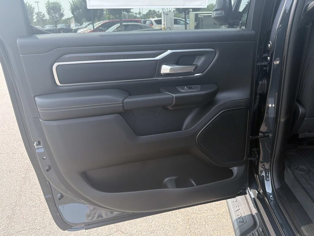 New 2026 RAM 1500 Big Horn AWD/4WD image 20
