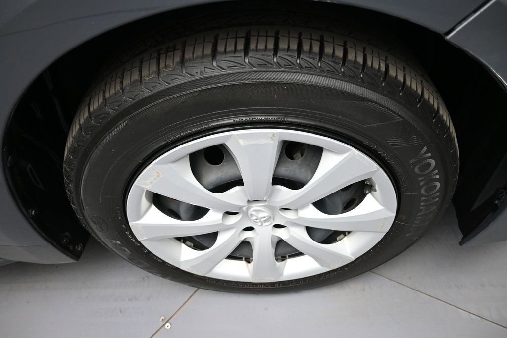 Used 2023 Toyota Corolla LE FWD image 13
