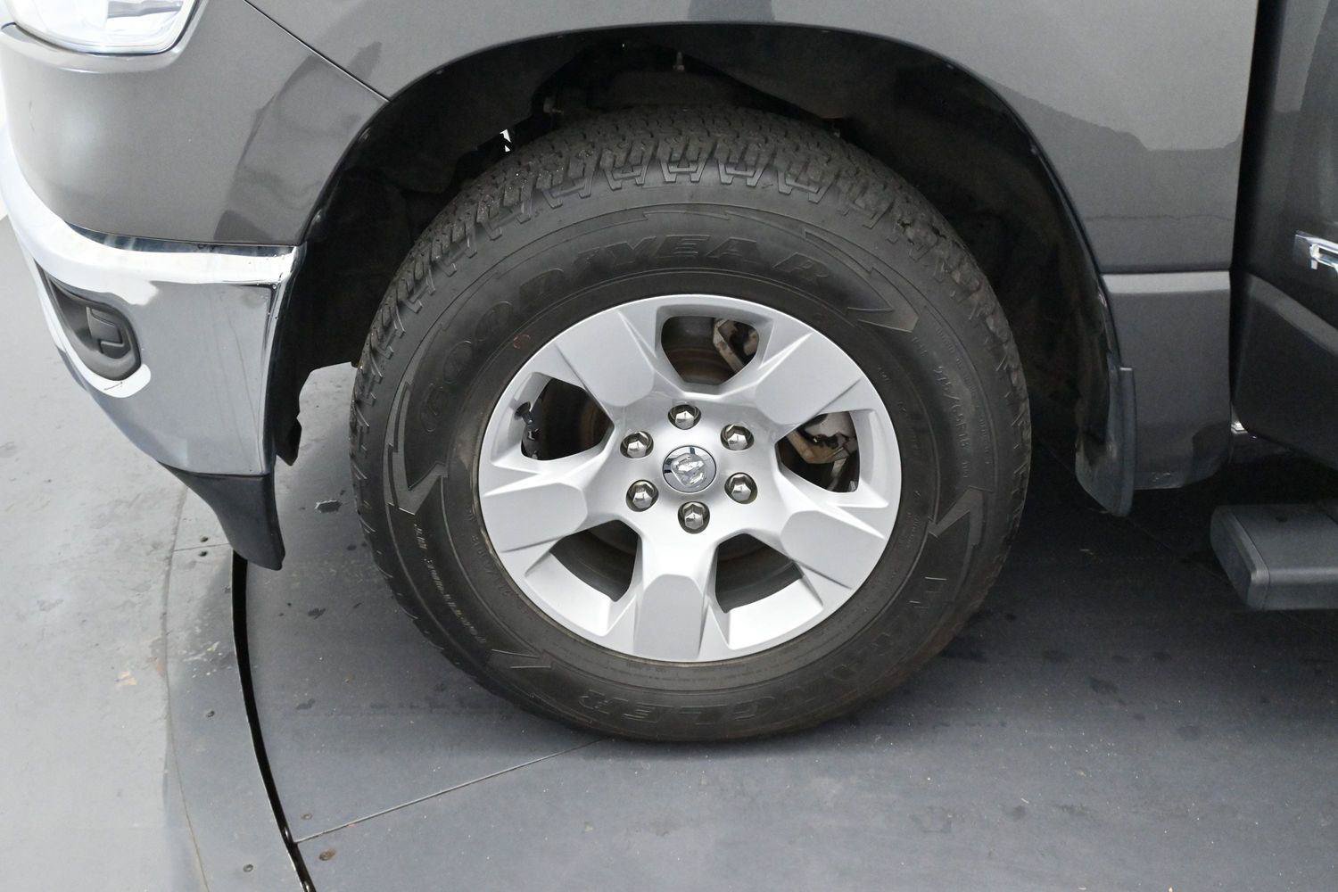 Used 2022 RAM 1500 Big Horn AWD/4WD image 30