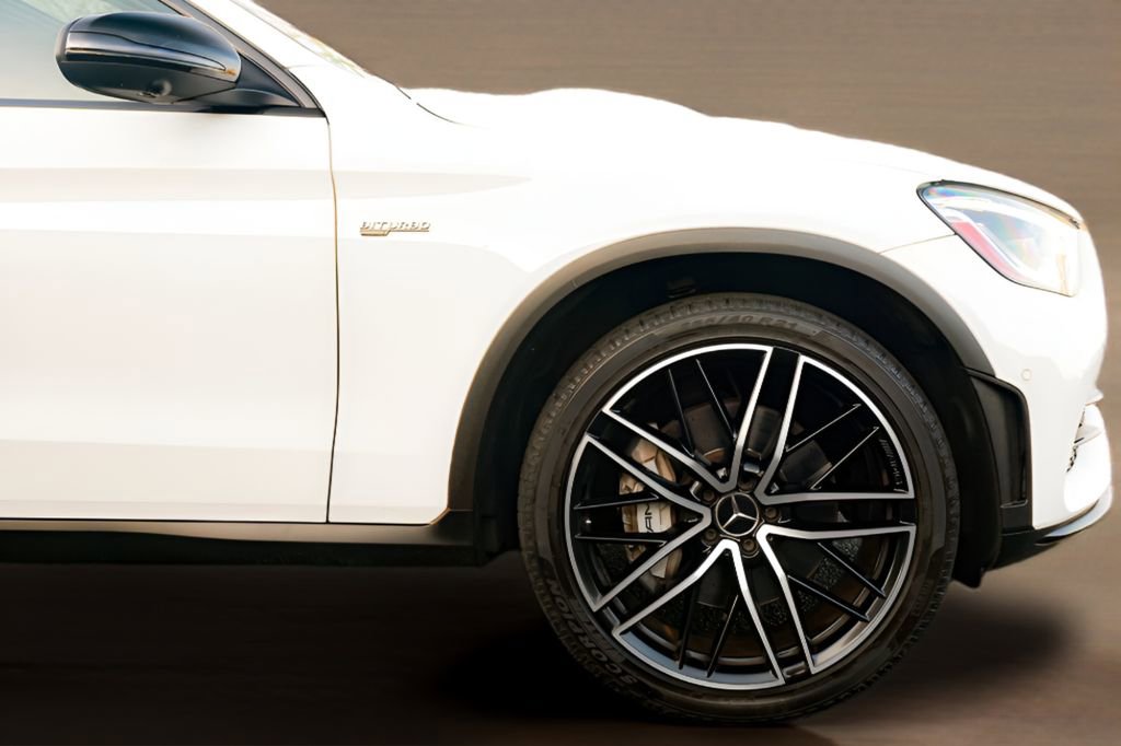 Used 2020 Mercedes-Benz GLC 43 AMG 4MATIC Coupe w/ Driver Assistance Package image 11
